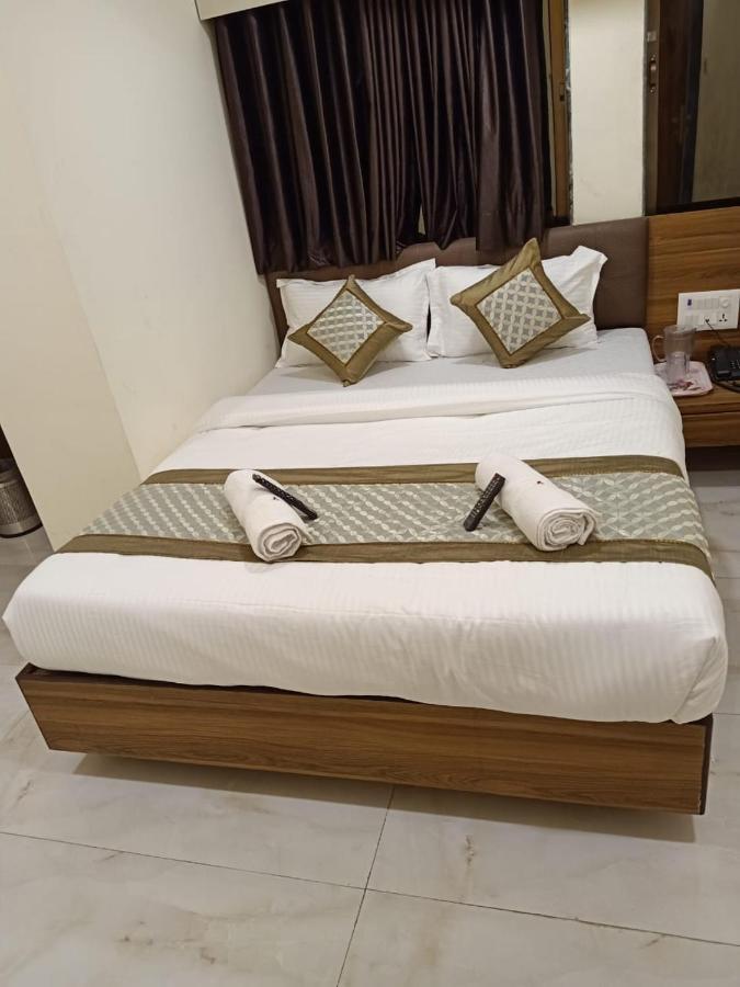 Hotel Ashyana - Near To Grant Road Station Mumbai Exterior photo